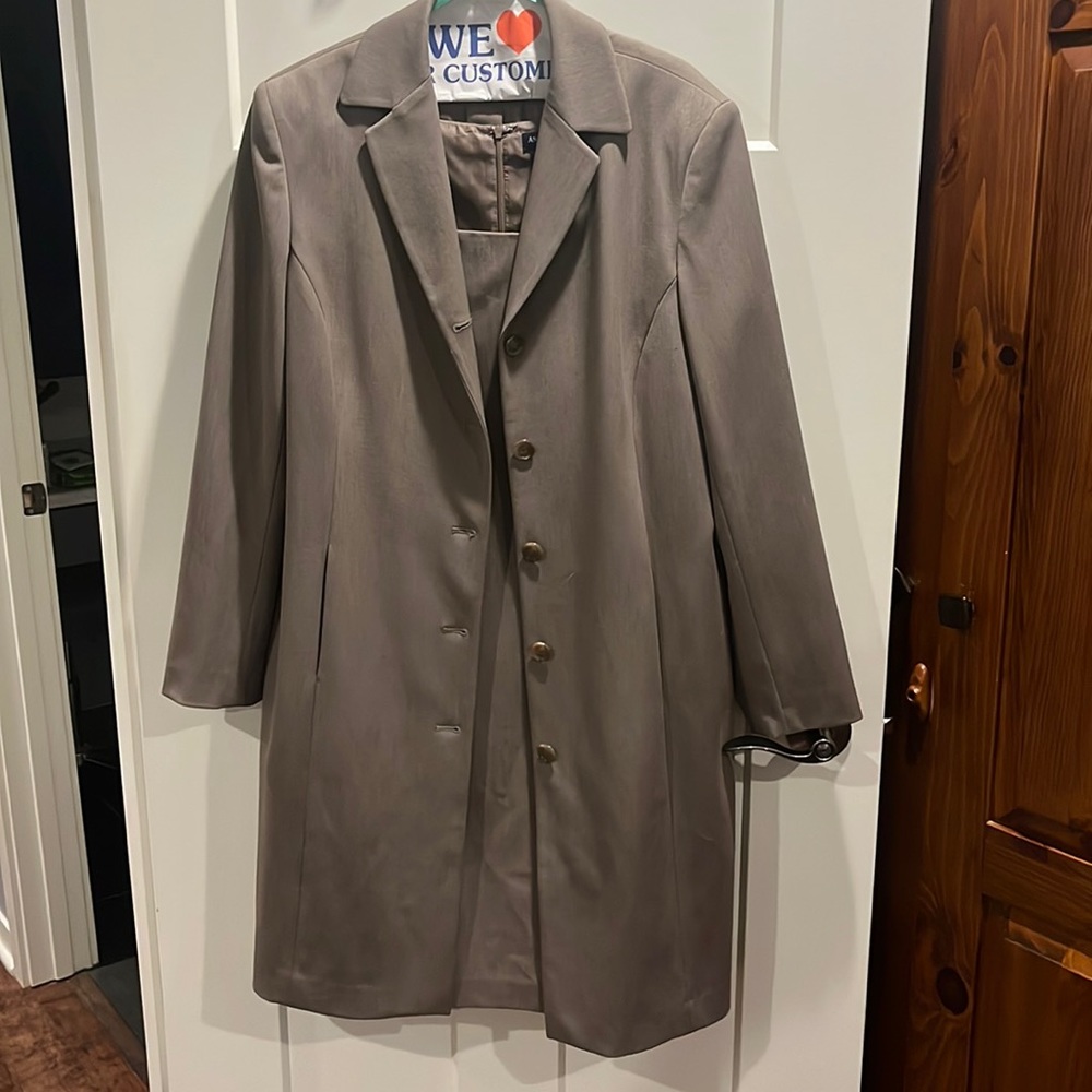 Ann Taylor dress suit and jacket